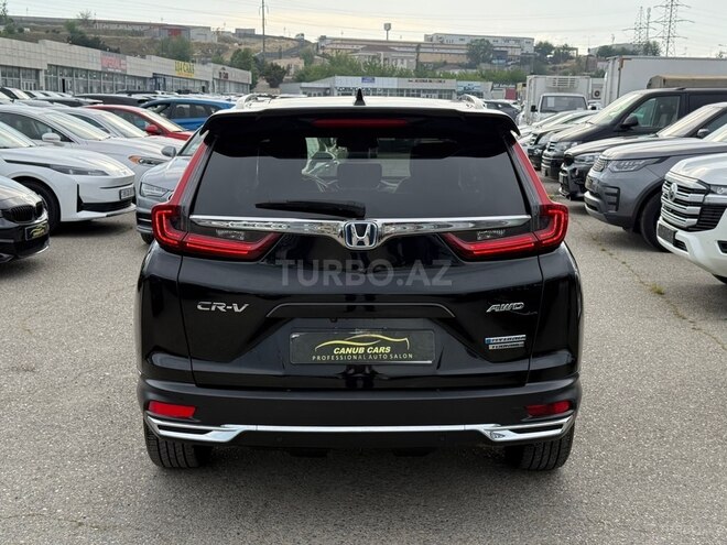 Honda CR-V-8