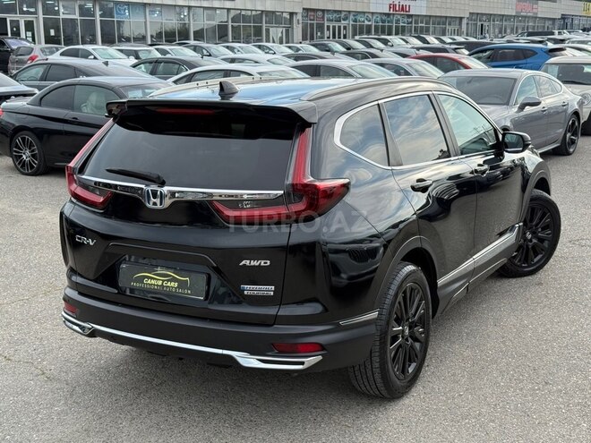 Honda CR-V-6