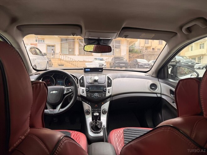 Chevrolet Cruze-5