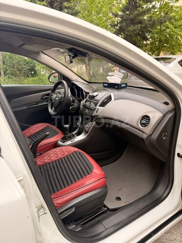Chevrolet Cruze-7