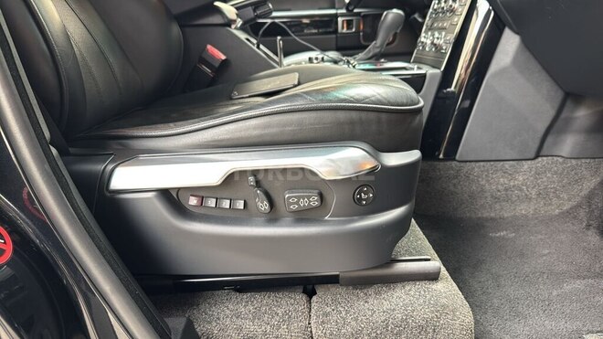 Land Rover Range Rover-17