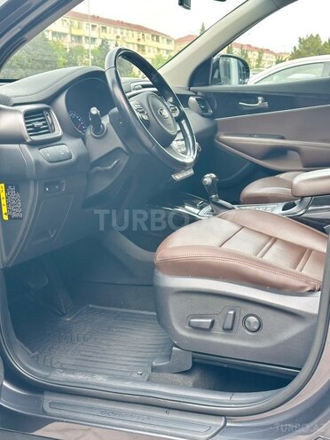 Kia Sorento-6