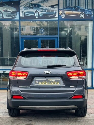 Kia Sorento-15
