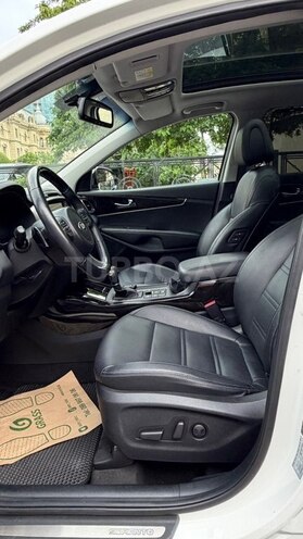 Kia Sorento-11