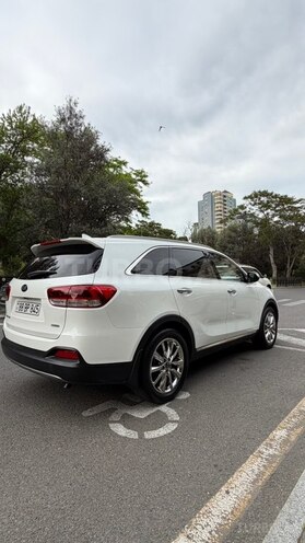 Kia Sorento-5
