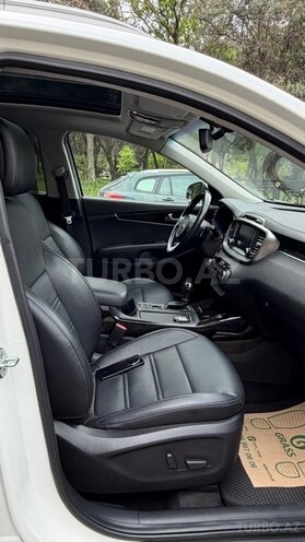 Kia Sorento-16