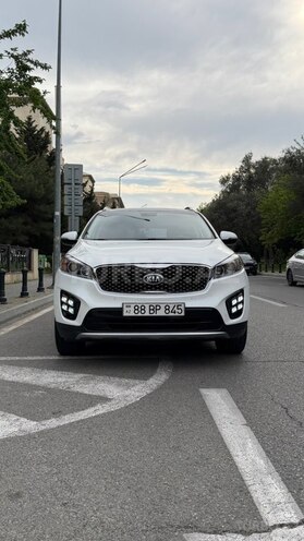 Kia Sorento-1
