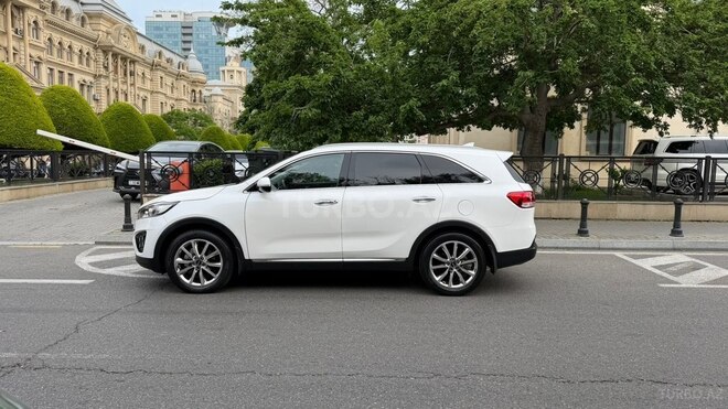 Kia Sorento-7