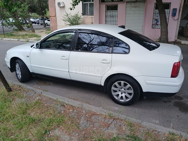 Volkswagen Passat-6