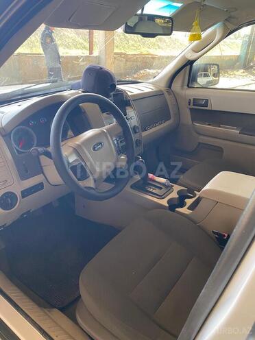 Ford Escape-4