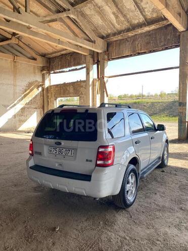 Ford Escape-7