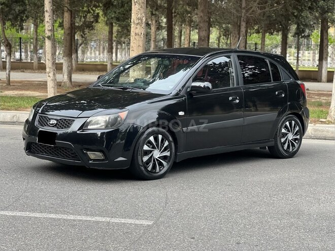 Kia Rio-5