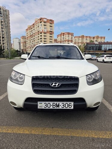 Hyundai Santa Fe-1