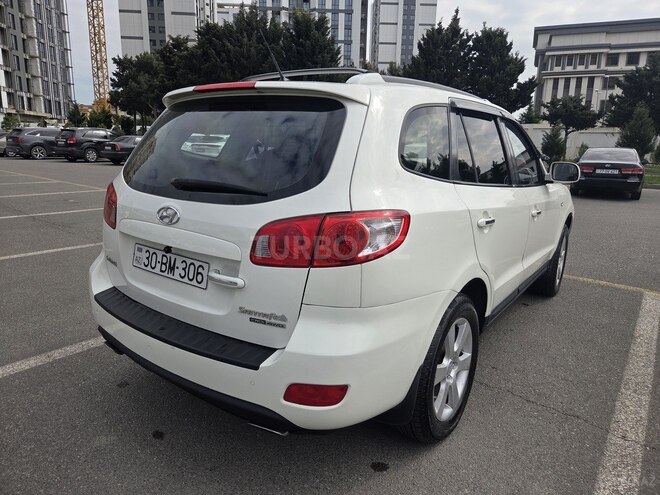 Hyundai Santa Fe-9