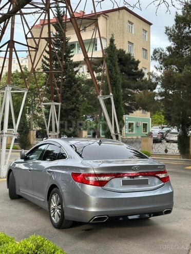 Hyundai Grandeur-3