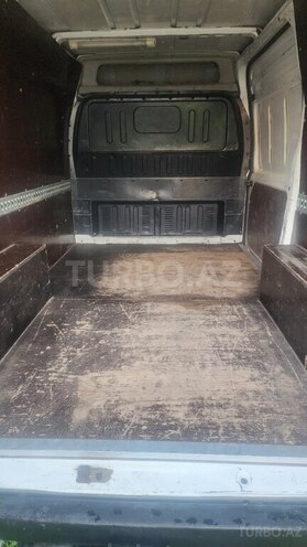Ford Transit-6