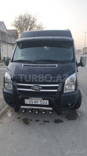 Ford Transit-1