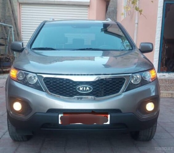 Kia Sorento-1