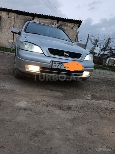Opel Astra-1