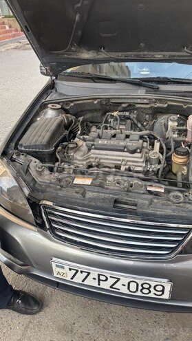Chevrolet Lacetti-5