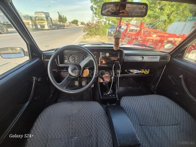 LADA (VAZ) 2107-3