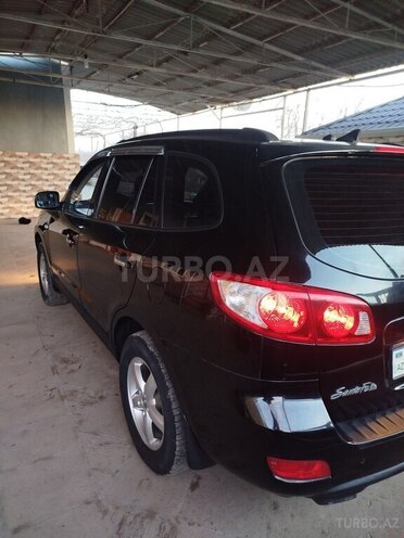 Hyundai Santa Fe-4