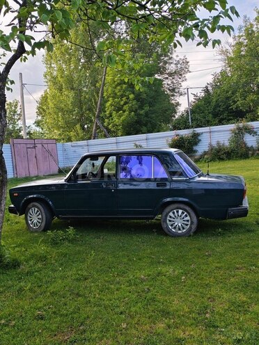 LADA (VAZ) 2107-4