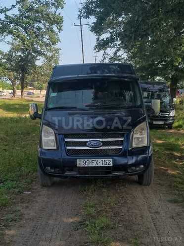Ford Transit-1