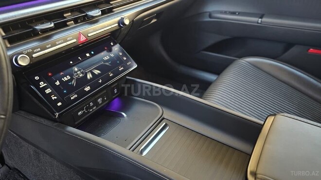 Hyundai Grandeur-12