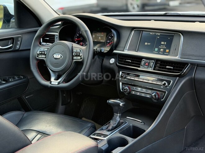 Kia Optima-12