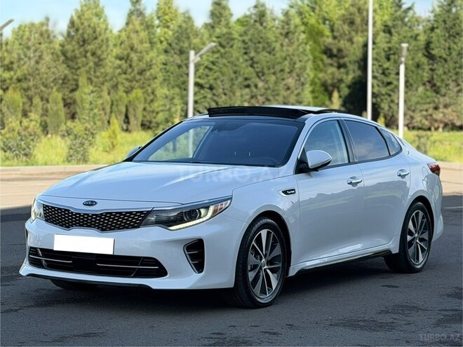 Kia Optima-4