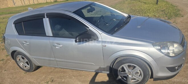 Opel Astra-4