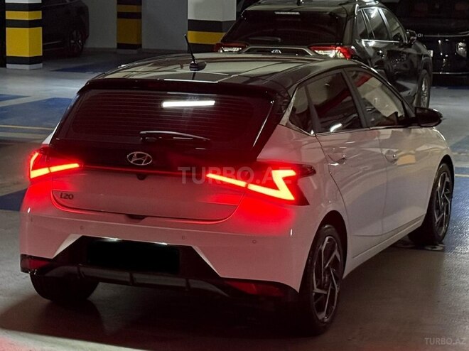 Hyundai i20-8