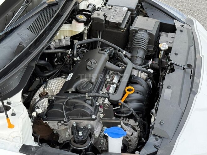 Hyundai i20-17