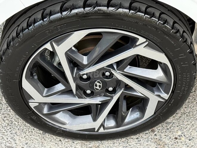 Hyundai i20-16
