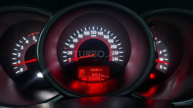 Kia Sorento-8