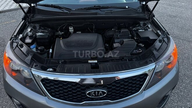 Kia Sorento-10