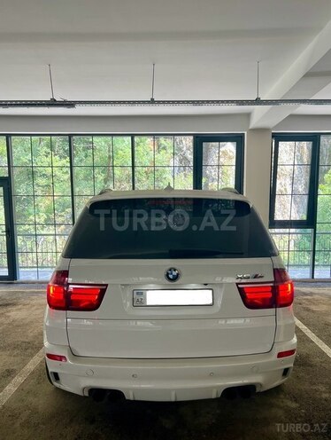 BMW X5 M-10