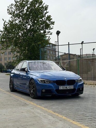 BMW  2016, 166,900 km - 2.0 l - Bakı