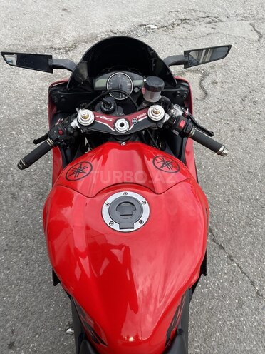 Yamaha YZF-R6-12
