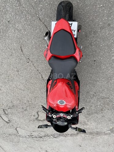 Yamaha YZF-R6-11