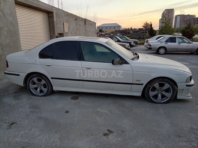 BMW 523-3