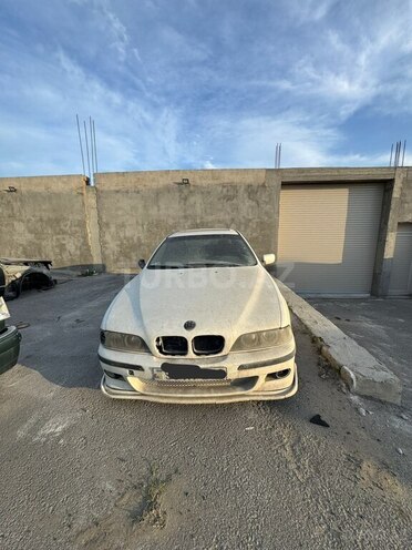 BMW 523-1