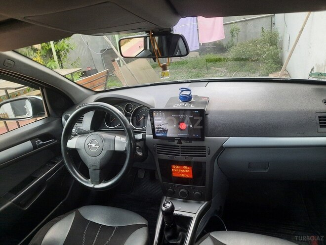 Opel Astra-9