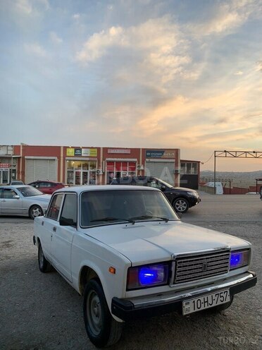 LADA (VAZ) 2107-5