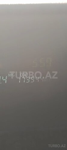 Toyota Prius V-12