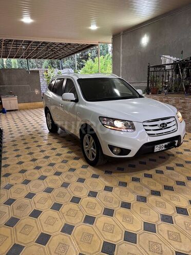 Hyundai Santa Fe-3