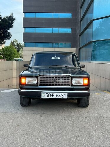 LADA (VAZ) 2107-1
