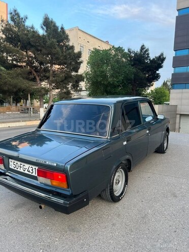 LADA (VAZ) 2107-4