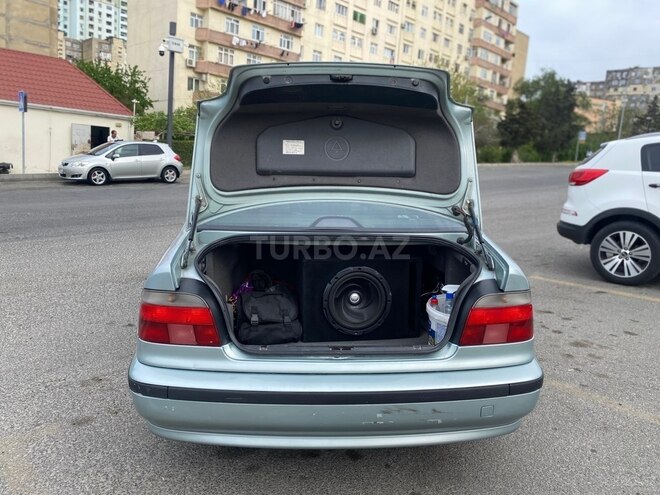 BMW 523-11